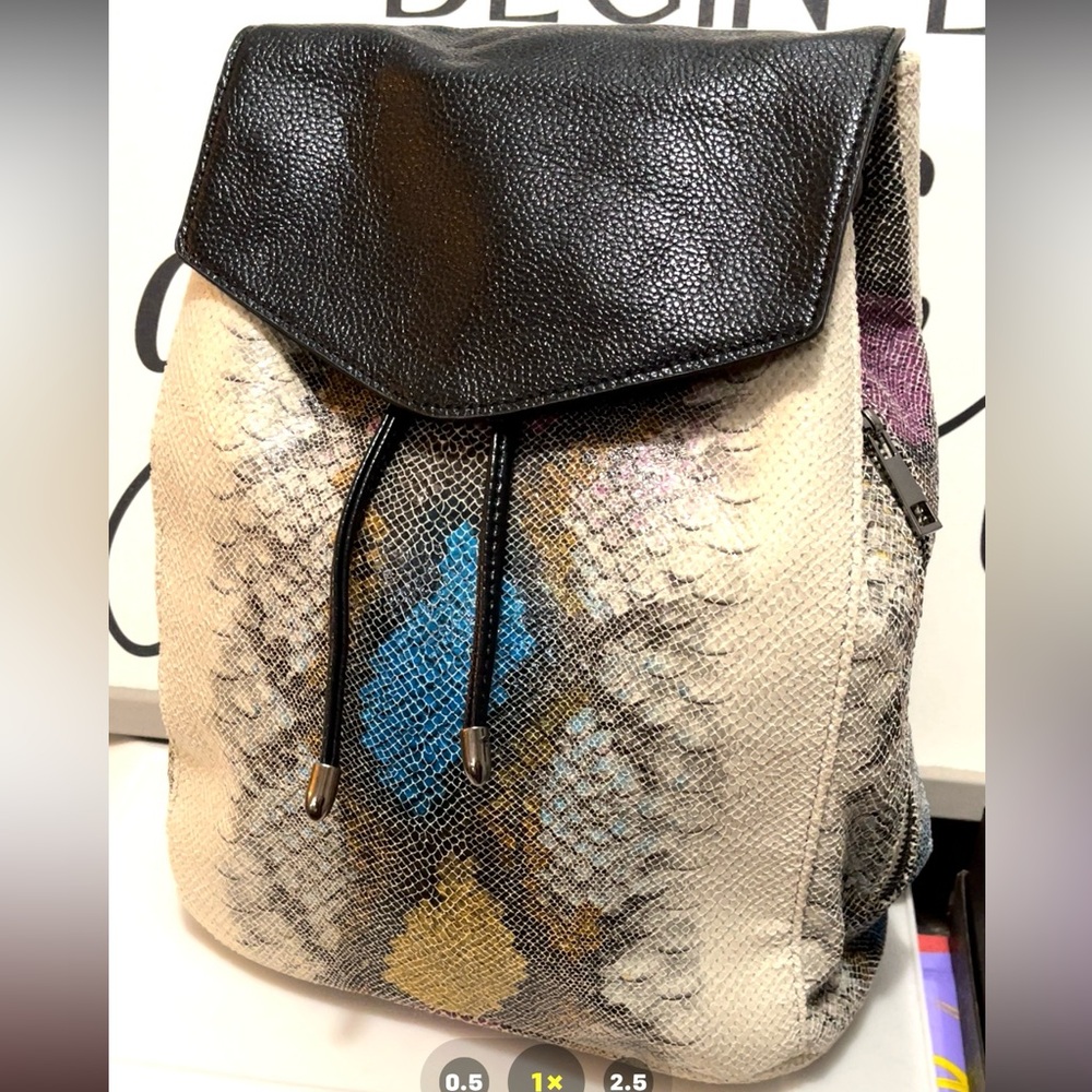 Textured Multicolor Leather Backpack with Black Flap - Picture 7 of 15